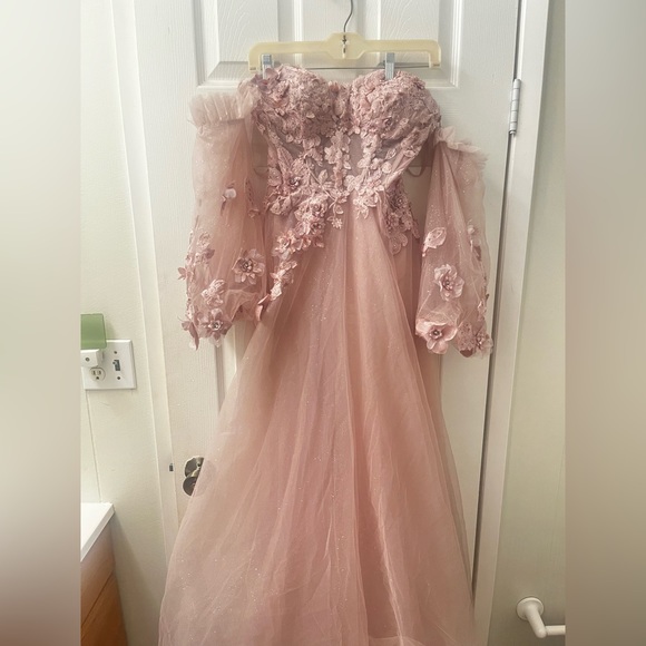 LaDivine By Cinderella Divine Dusty Pink Prom Dress (Size 6) - Picture 3 of 11